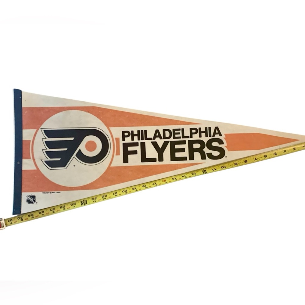 Vintage Philadelphia Flyers NHL 1988 Trench Brand Felt Pennant